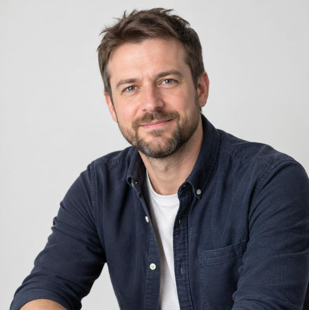 Portrait of a bearded man looking at the camera